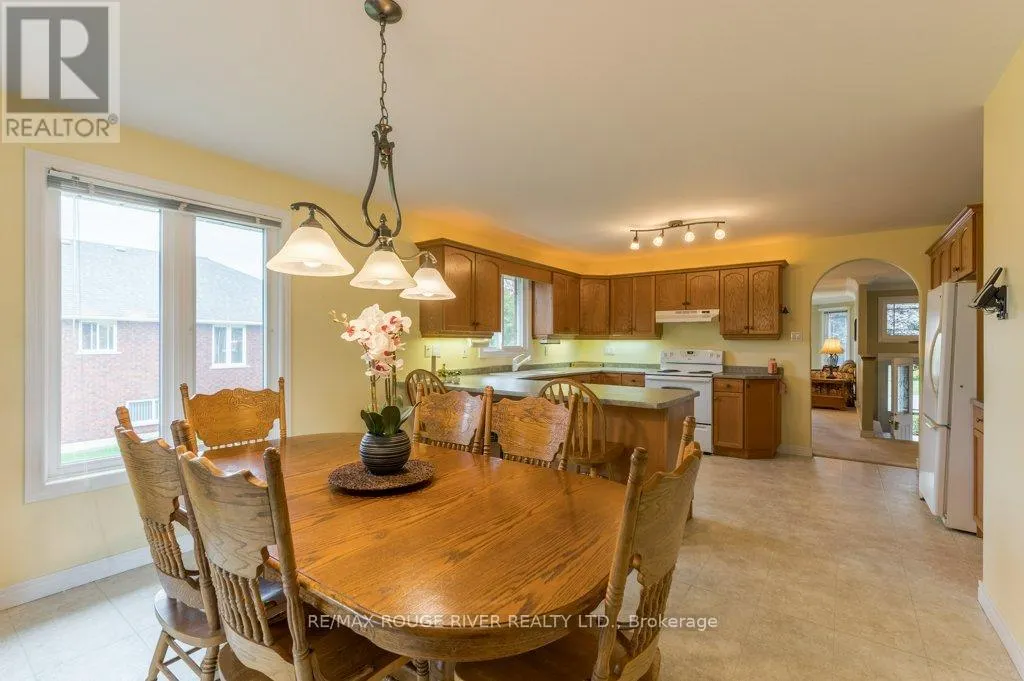 315 WOODWARD AVENUE