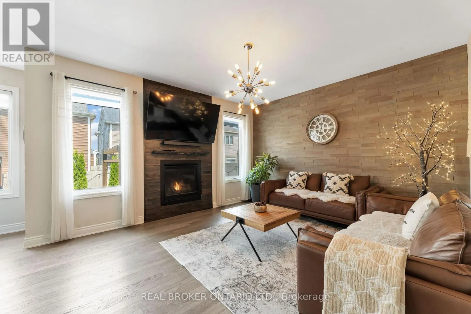 373 RIVER LANDING AVENUE
