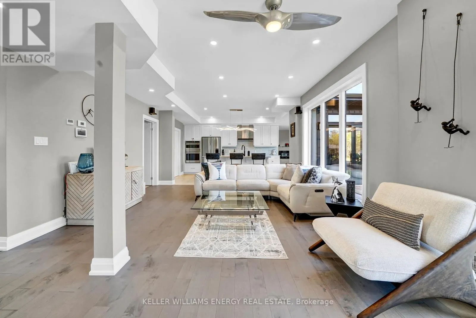 108 FOSTER ROAD