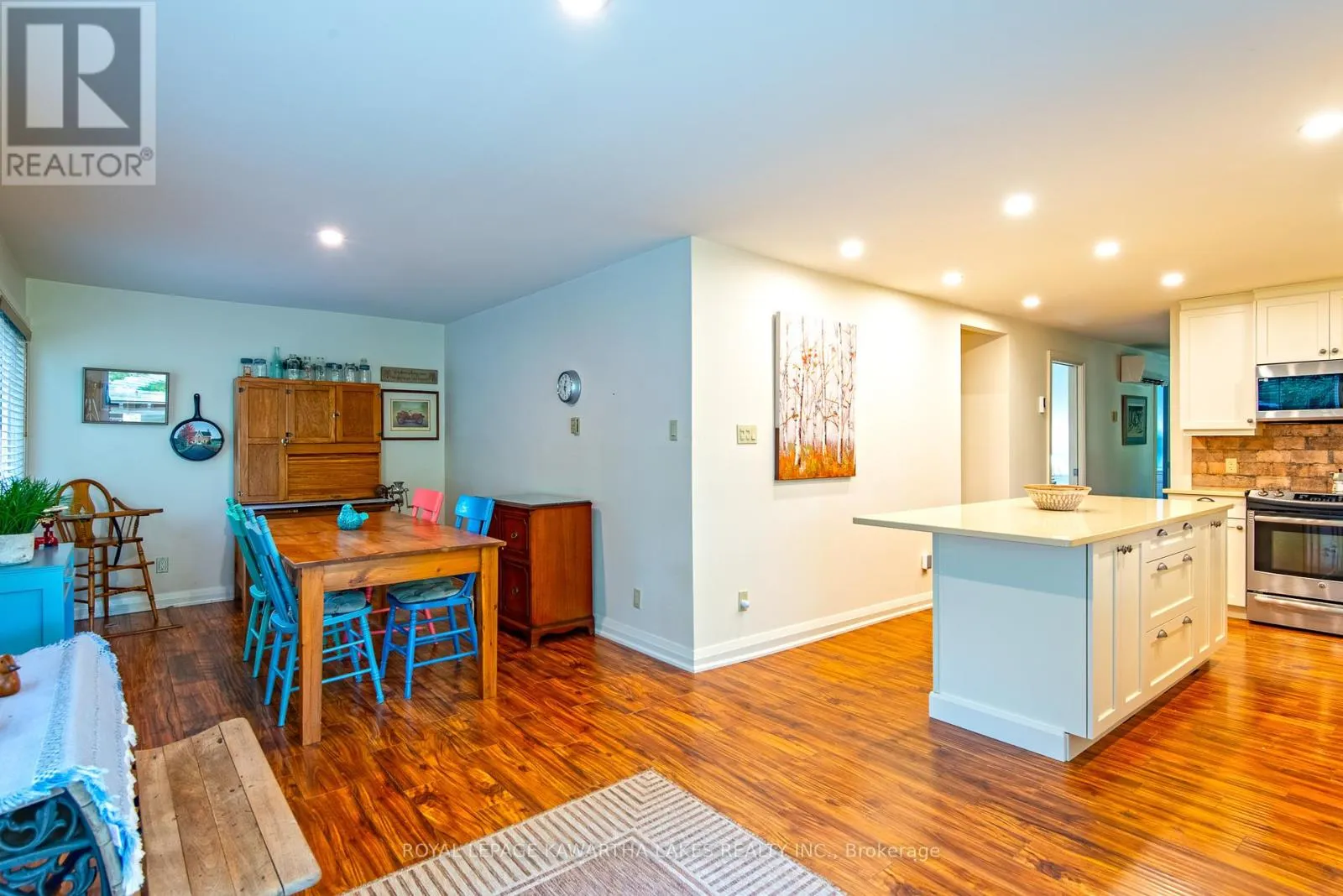 78 RIVERBANK ROAD