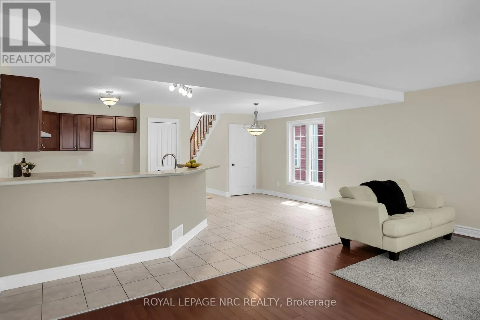 56 QUEENS CIRCLE