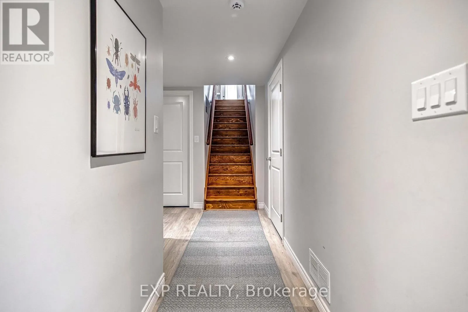 5585 BELMONT AVENUE