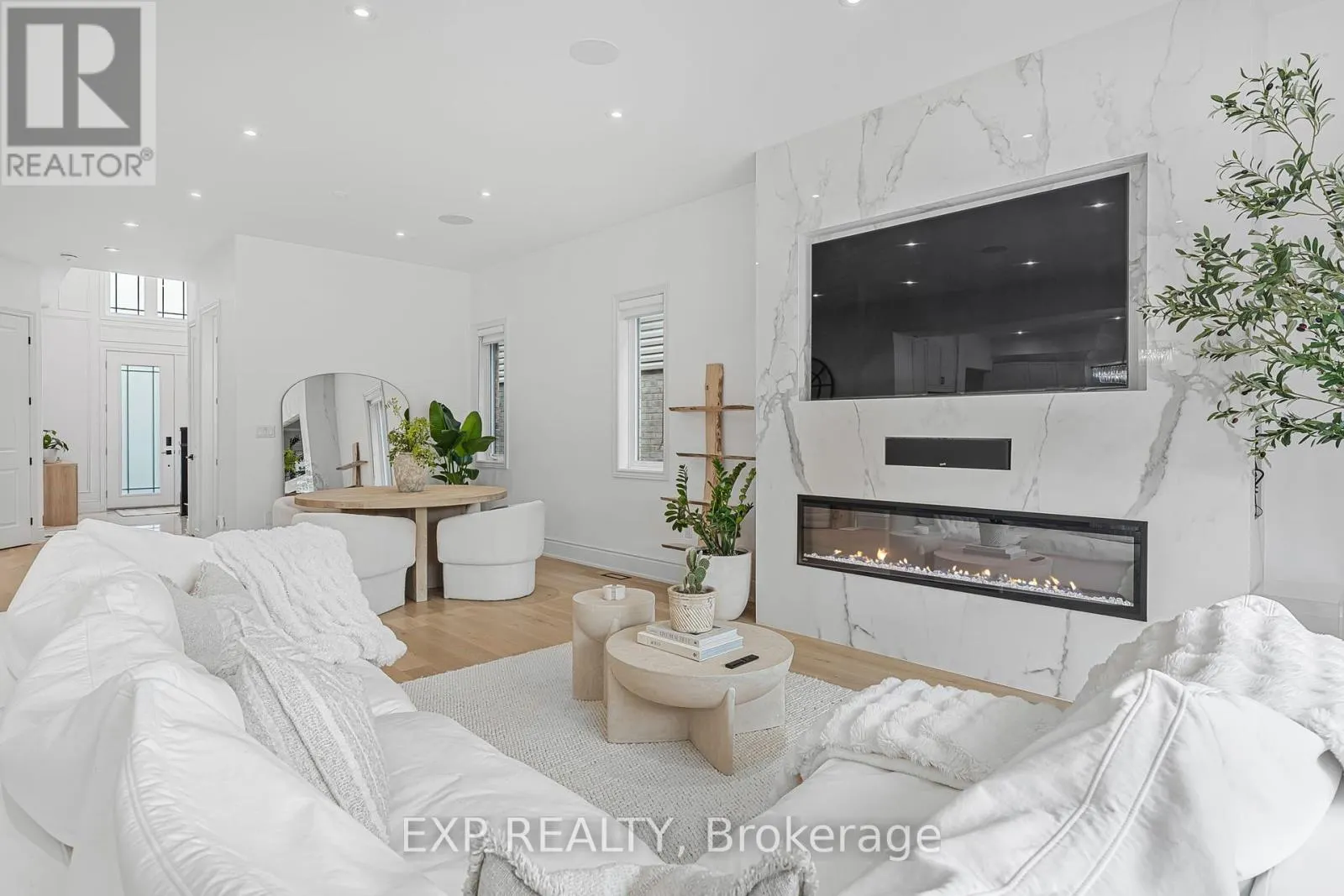 3978 HIGHLAND PARK DRIVE