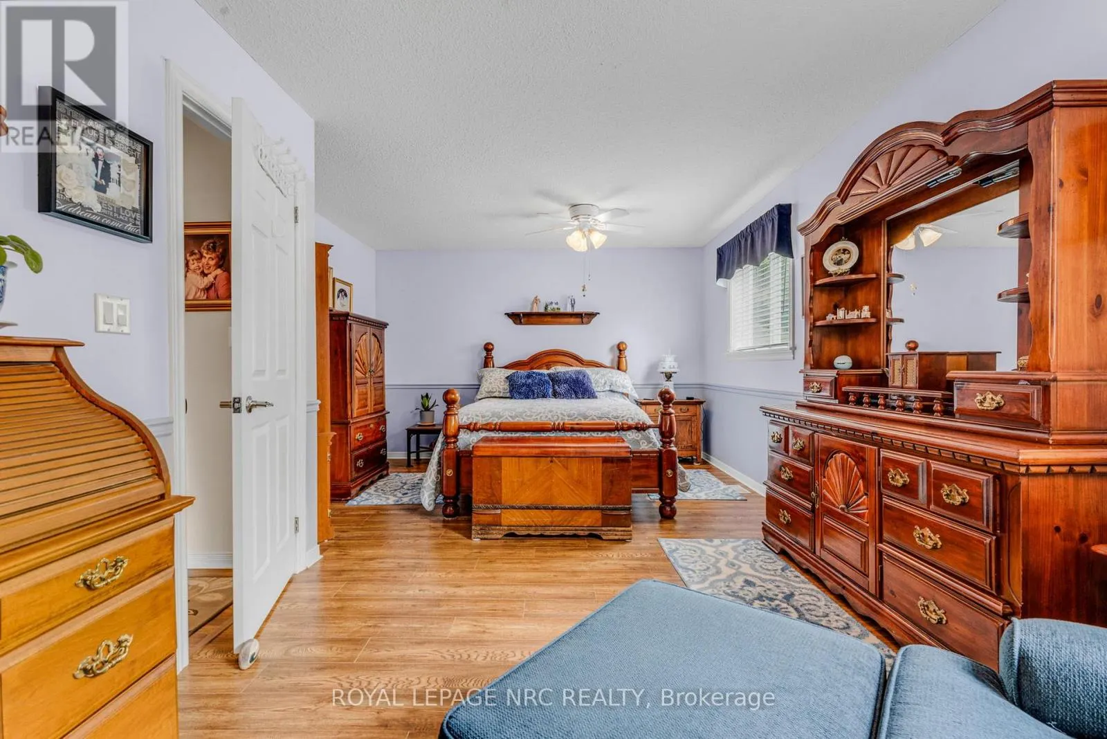 228 RIDGE ROAD S