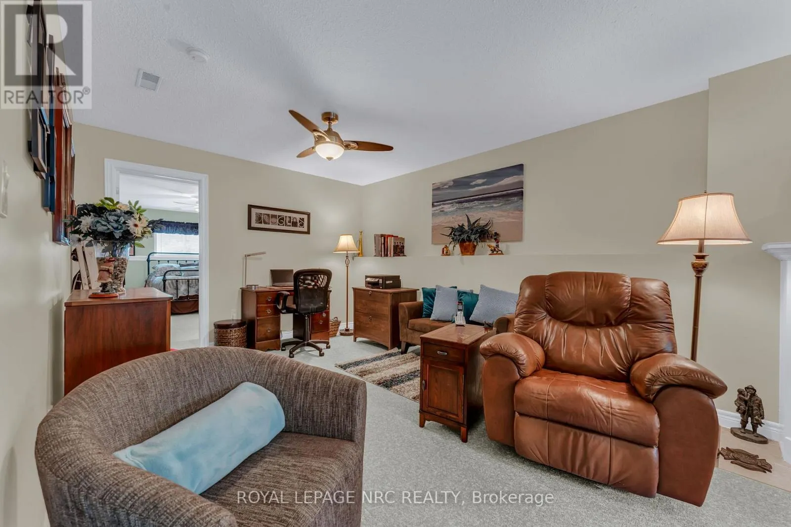 228 RIDGE ROAD S