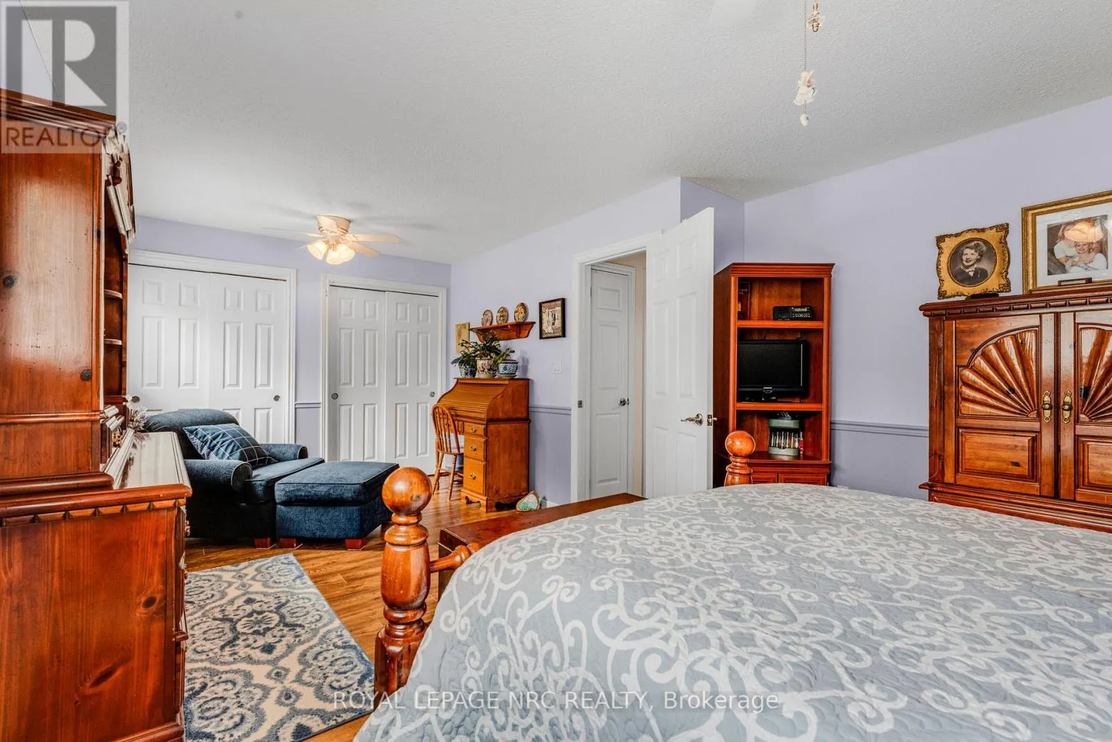 228 RIDGE ROAD S