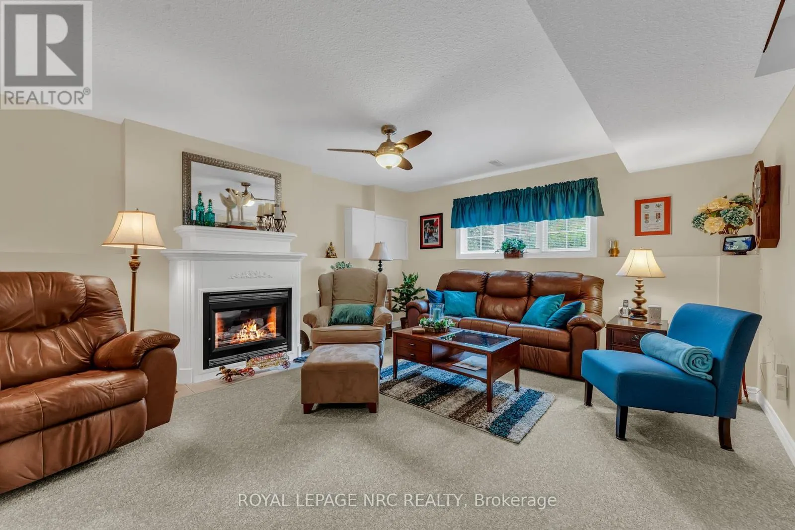 228 RIDGE ROAD S