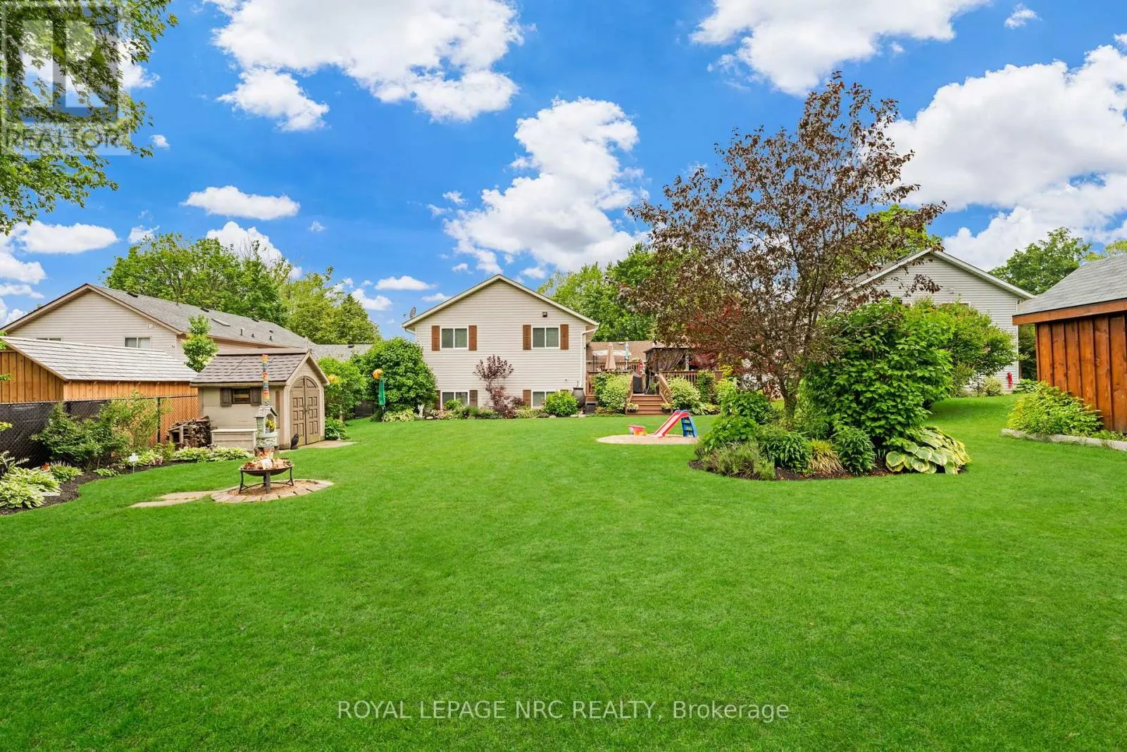 228 RIDGE ROAD S