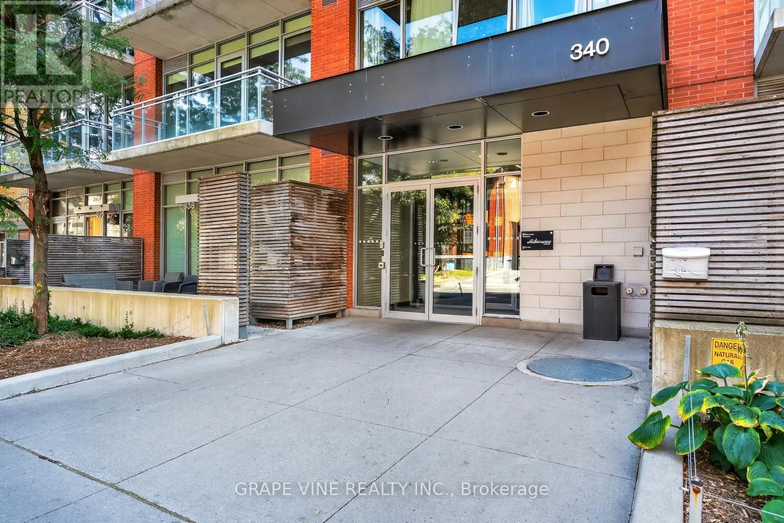 750 - 340 MCLEOD STREET