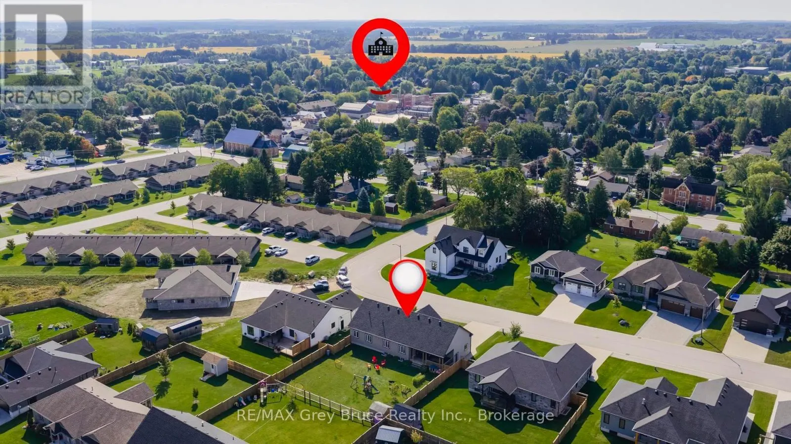 62 CHESTNUT HILL CRESCENT