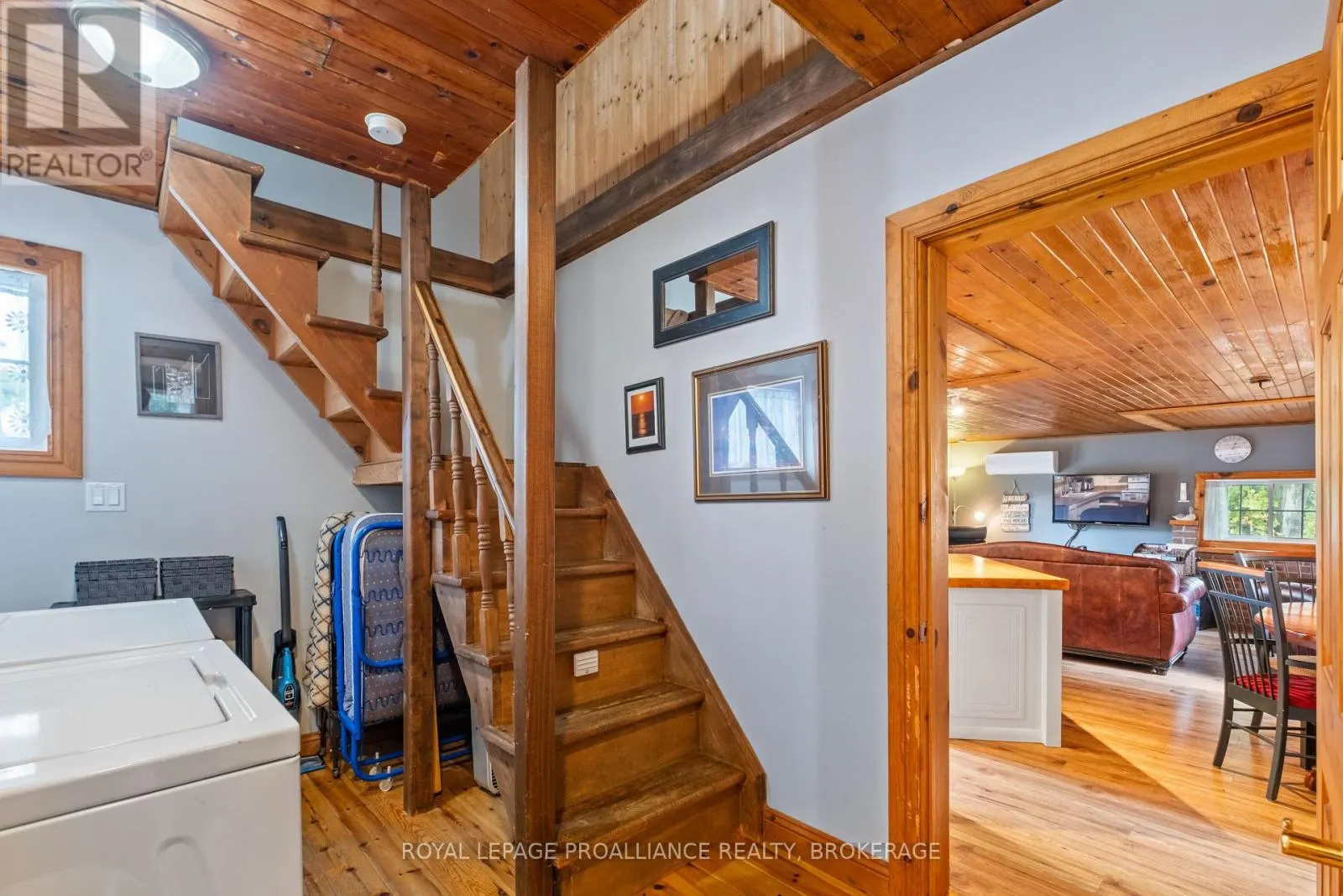 1057 QUINTE CONSERVATION LANE