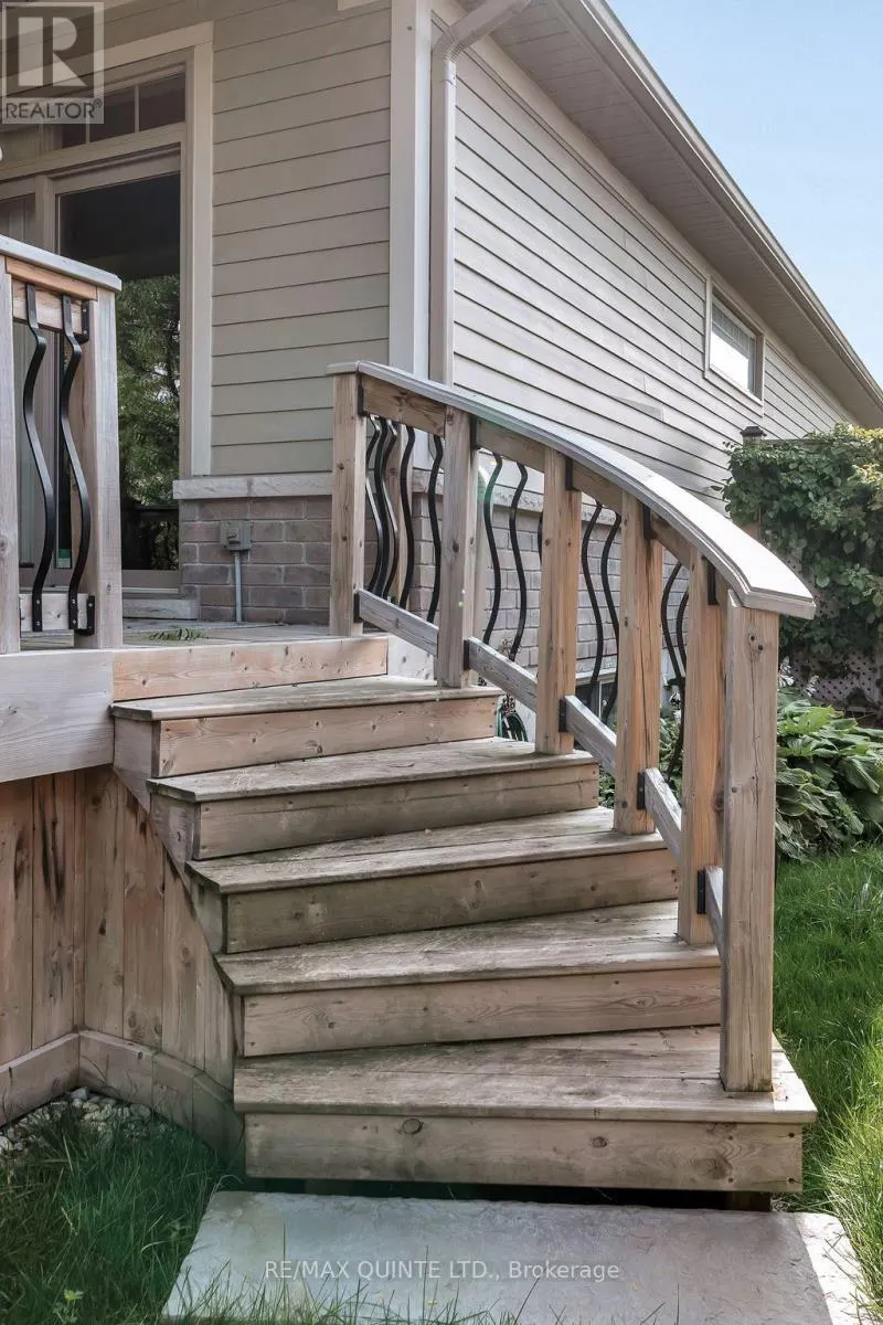 53 TESSA BOULEVARD