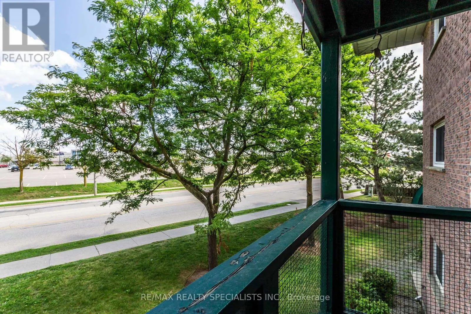 52 - 3085 KINGSWAY DRIVE
