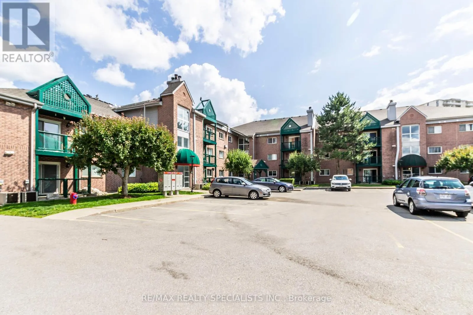 52 - 3085 KINGSWAY DRIVE