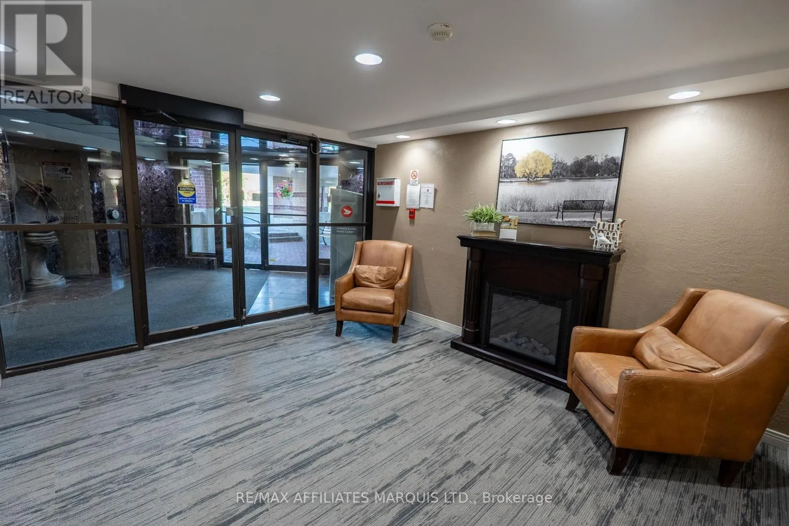 304 - 121 WATER STREET W
