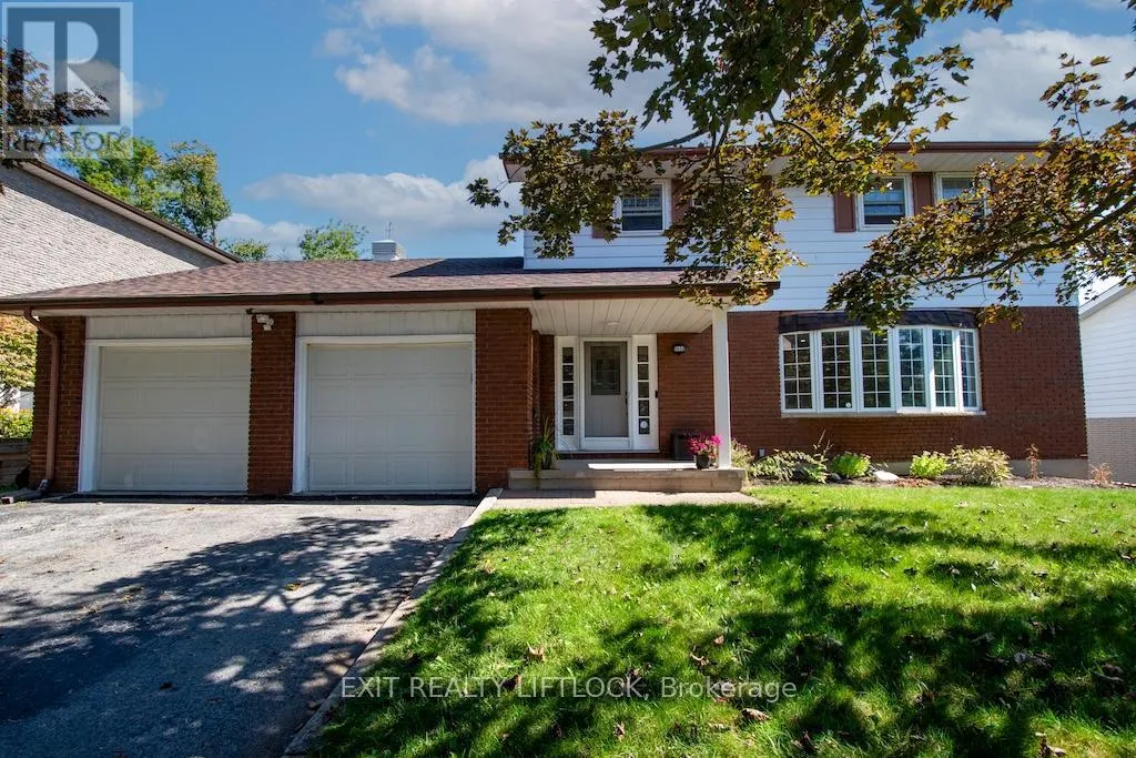 1456 FIRWOOD CRESCENT
