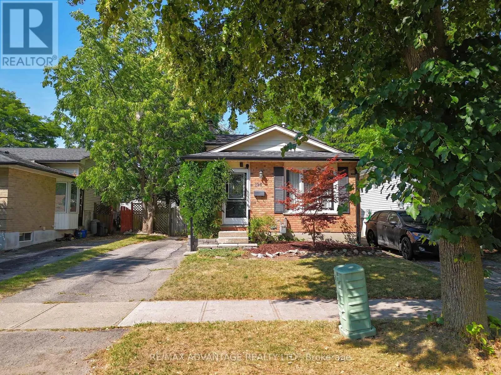 126 OLYMPIC CRESCENT