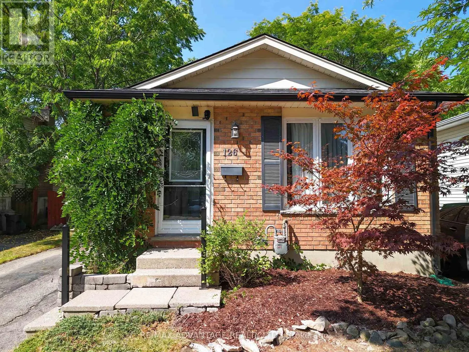 126 OLYMPIC CRESCENT