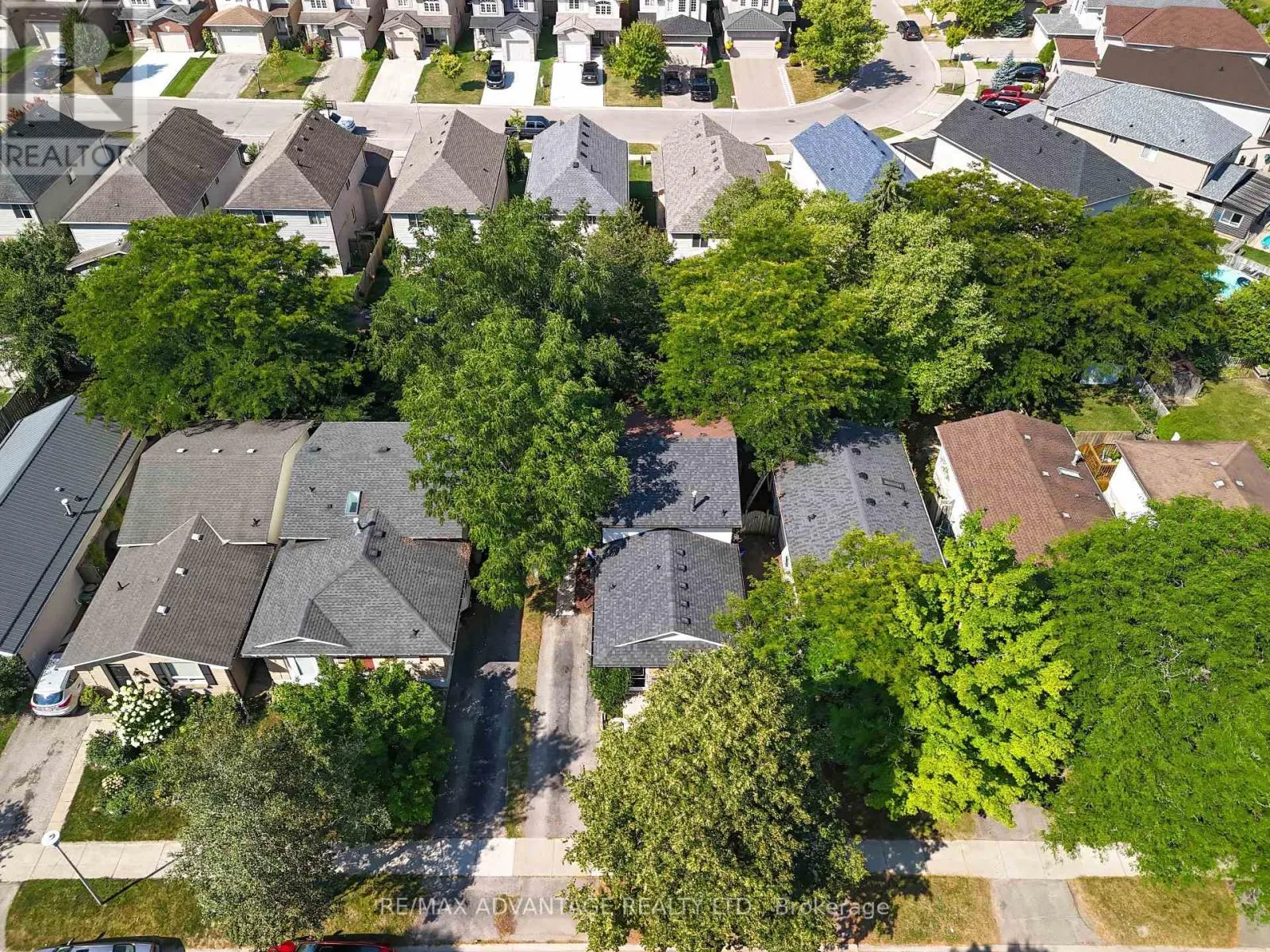 126 OLYMPIC CRESCENT