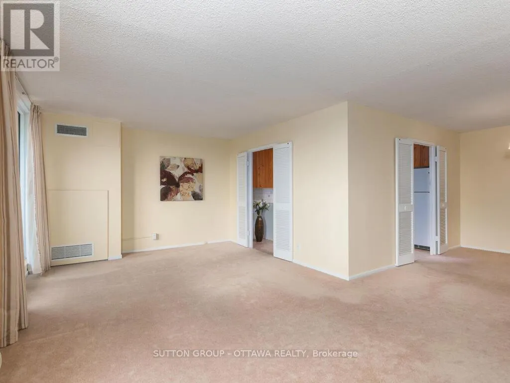 203 - 2951 RIVERSIDE DRIVE