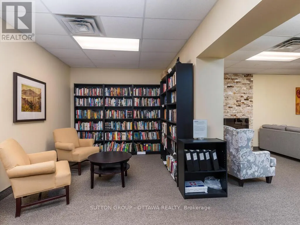 203 - 2951 RIVERSIDE DRIVE