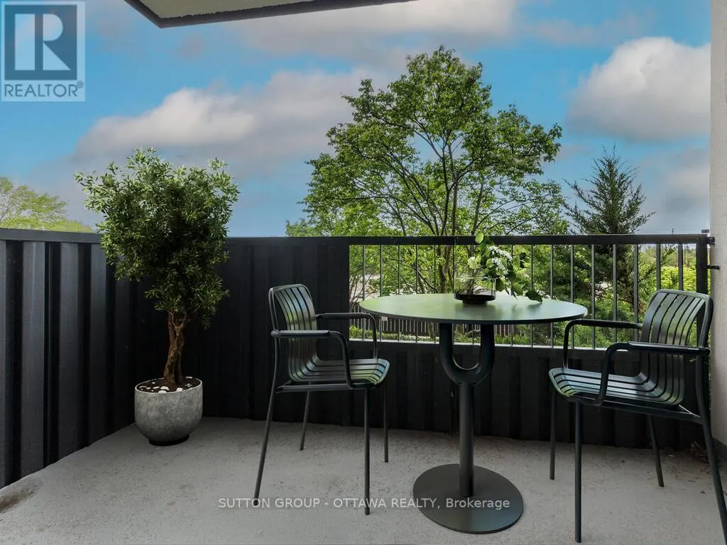 203 - 2951 RIVERSIDE DRIVE