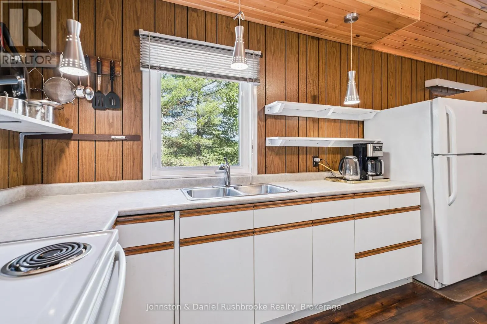 148 SMOOTH ROCK ROAD