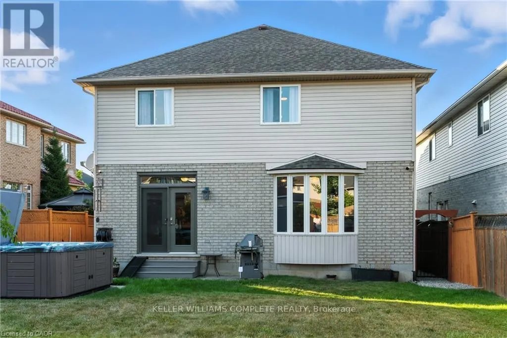 114 ARMOUR CRESCENT