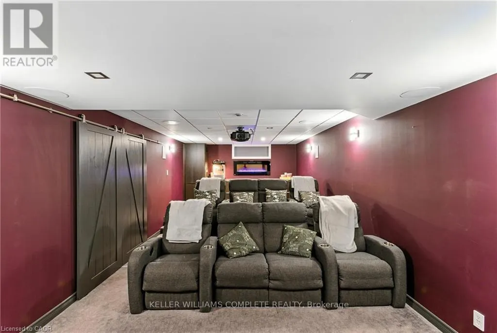 114 ARMOUR CRESCENT