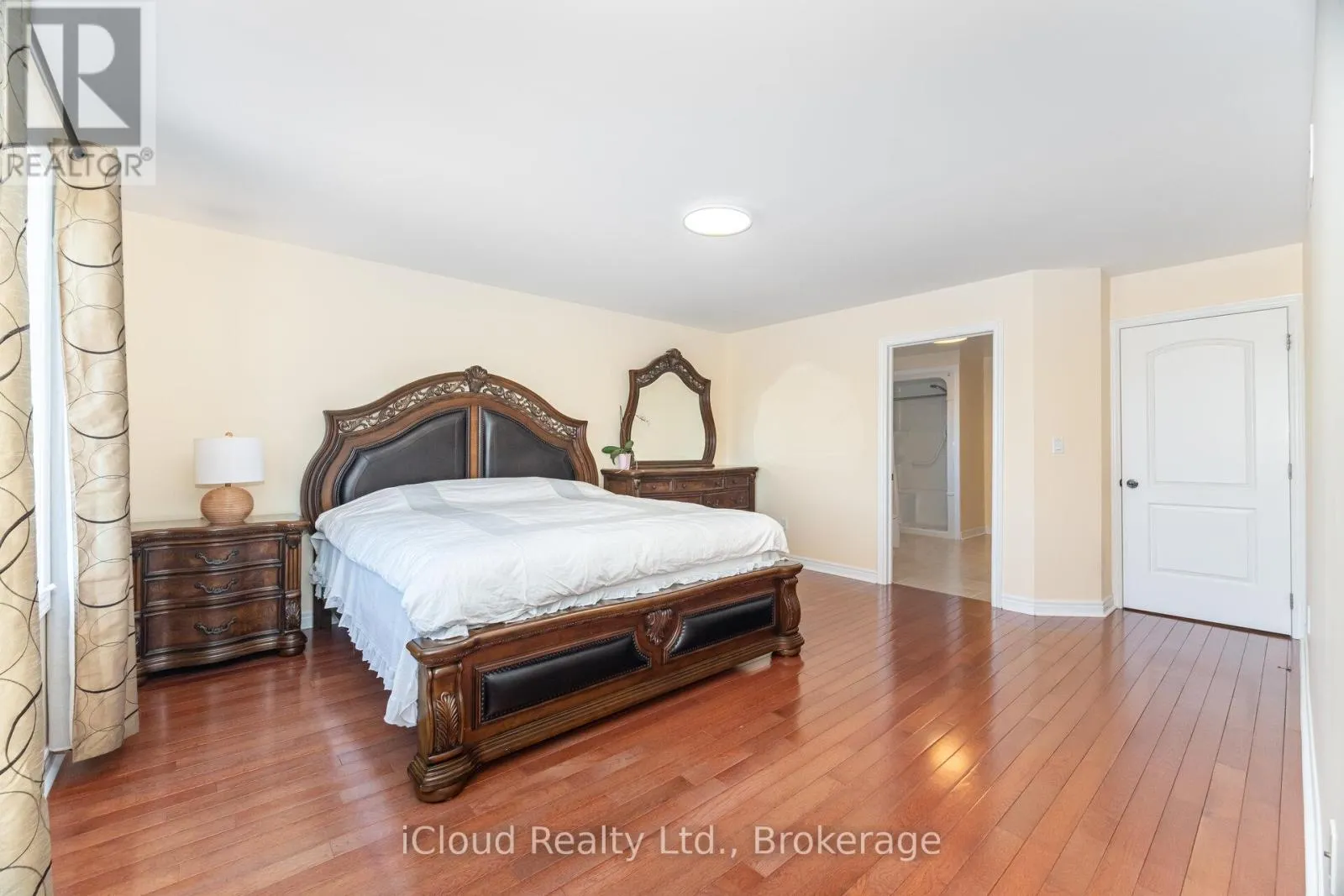 346195 15TH SIDE ROAD