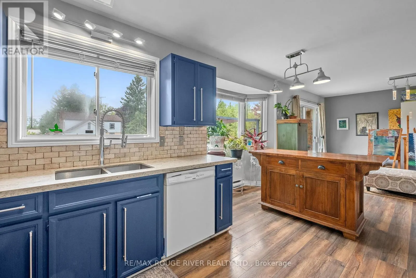8 BRINTNELL BOULEVARD