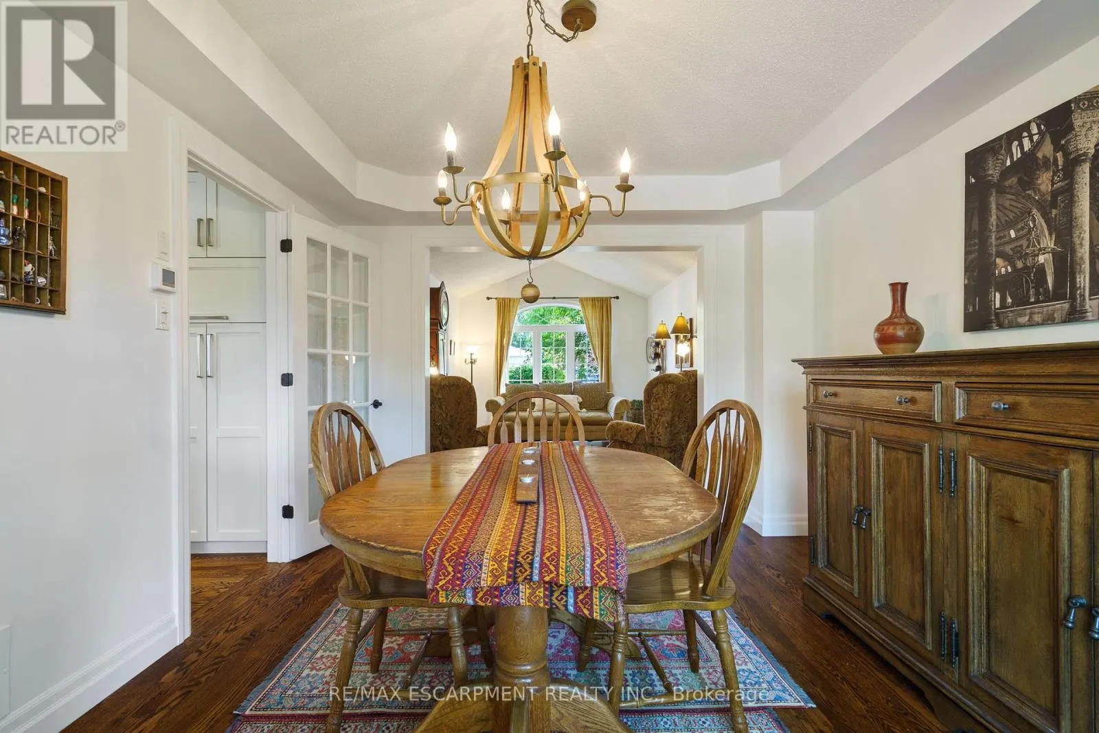 3 MAPLEHURST RIDGE