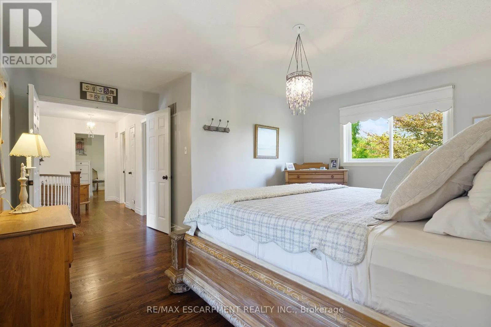 3 MAPLEHURST RIDGE