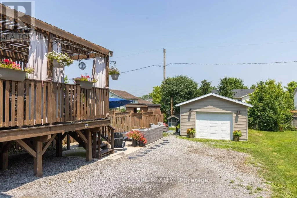 48 HODGKINS AVENUE
