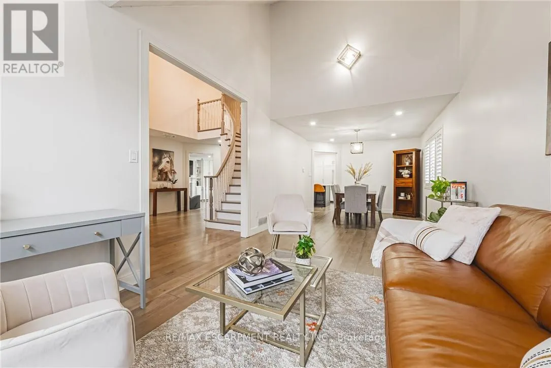 6 WINDMILL PLACE