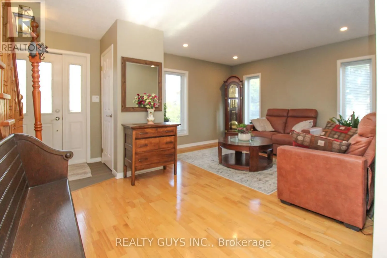 867 TWOMEY PLACE
