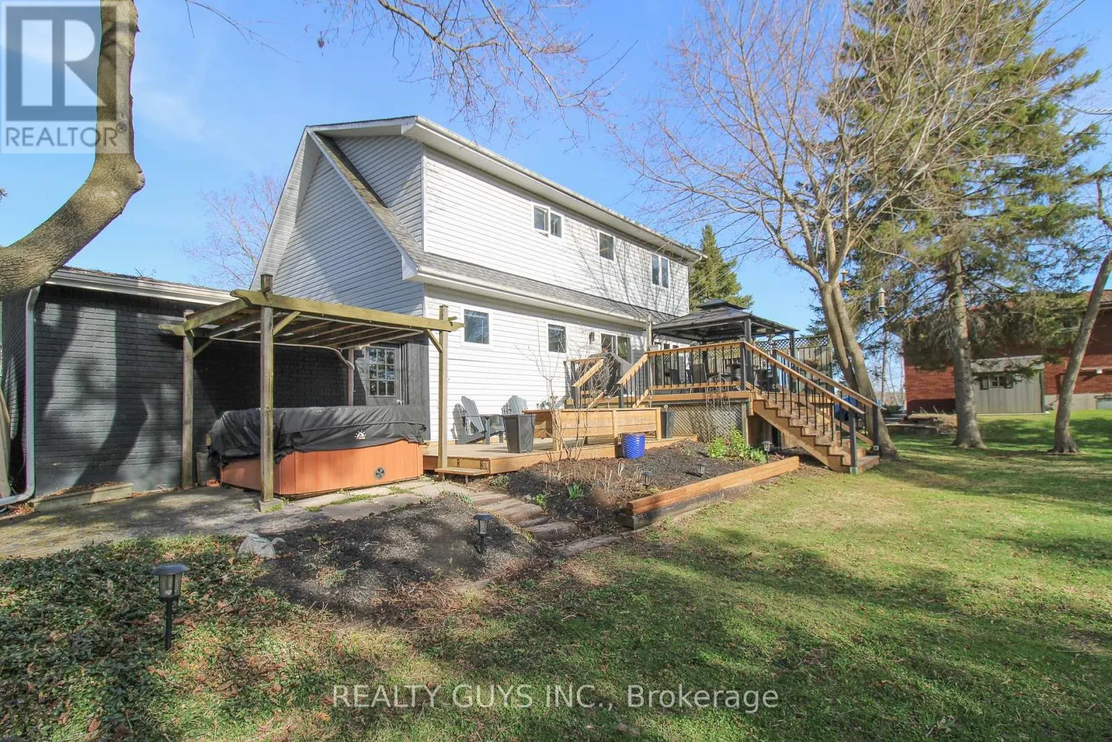 867 TWOMEY PLACE