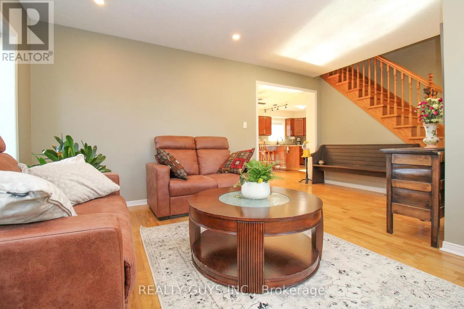 867 TWOMEY PLACE