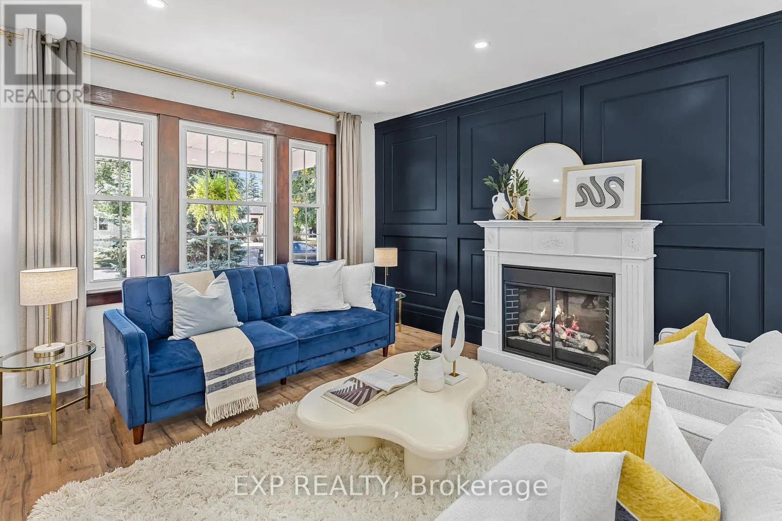 246 BOWEN ROAD