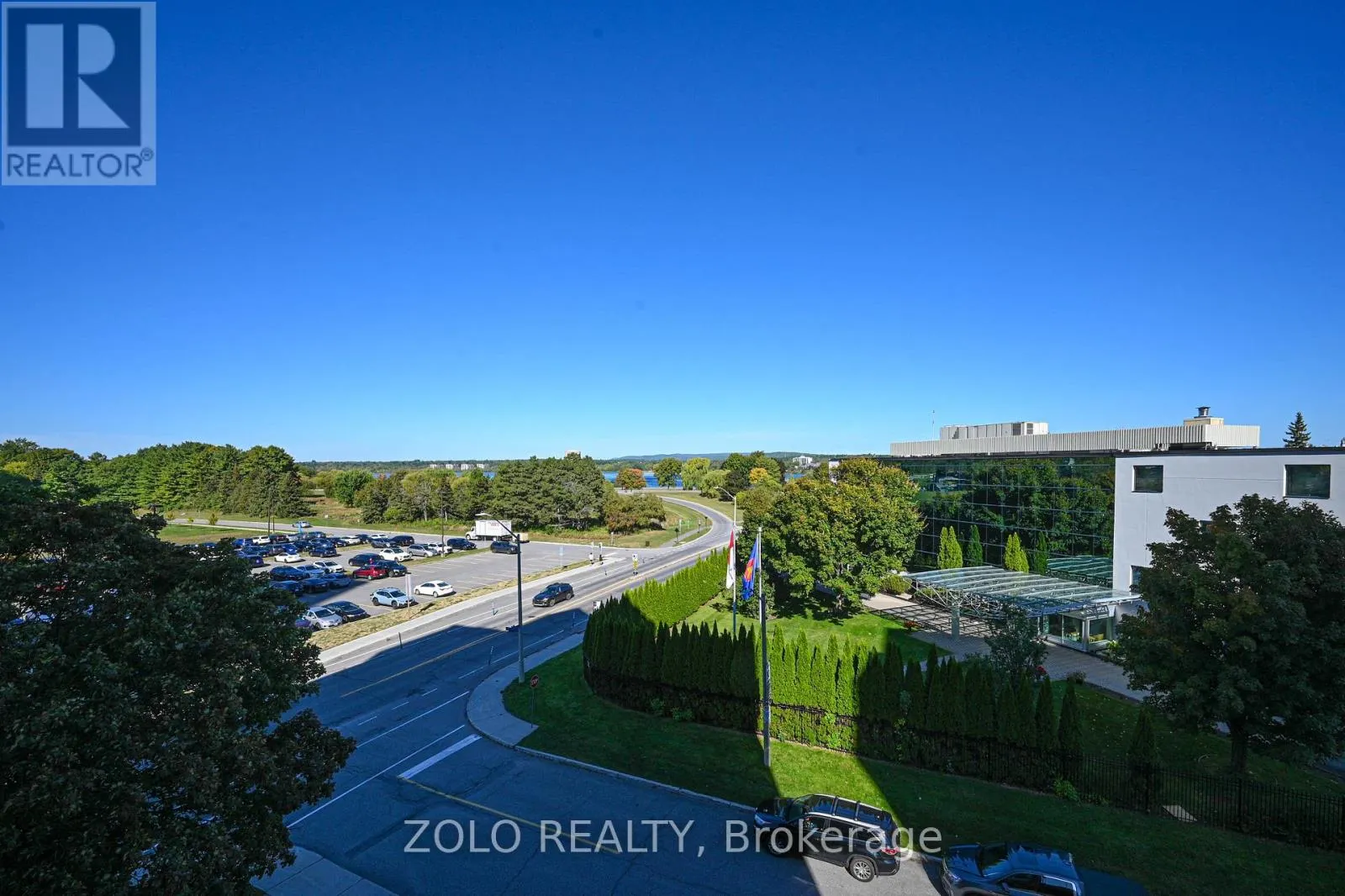 501 - 50 EMMERSON AVENUE