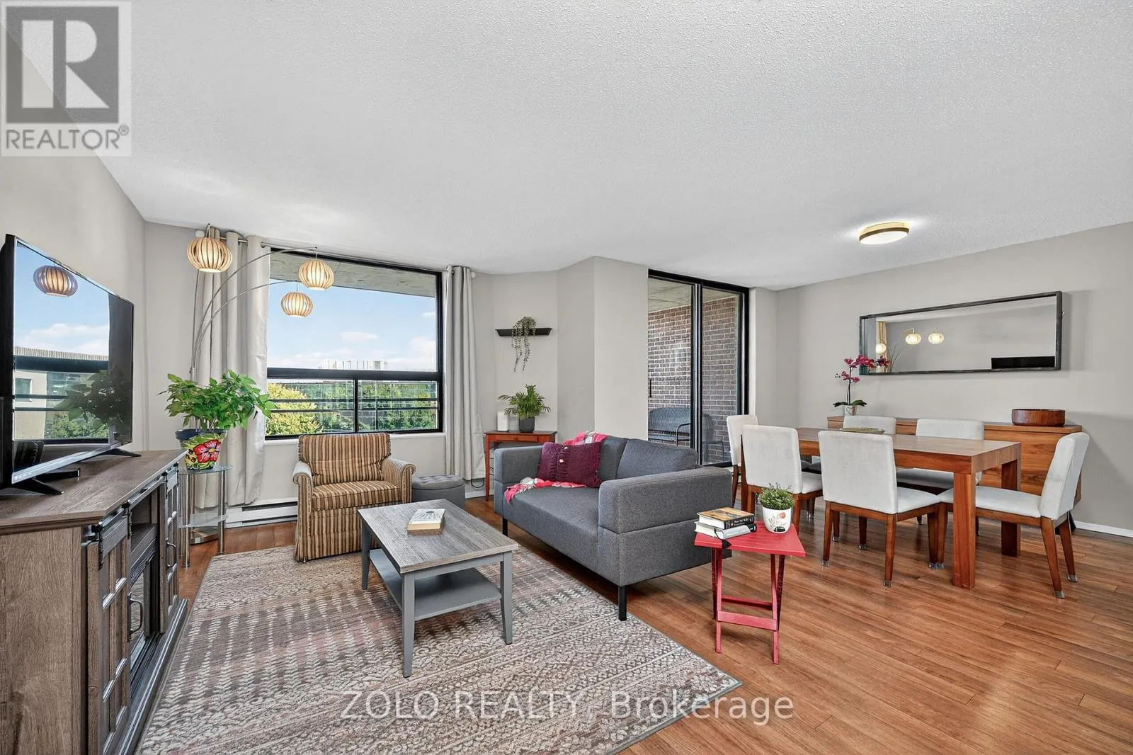 501 - 50 EMMERSON AVENUE
