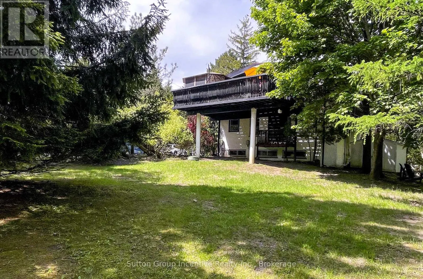 187 ARLBERG CRESCENT