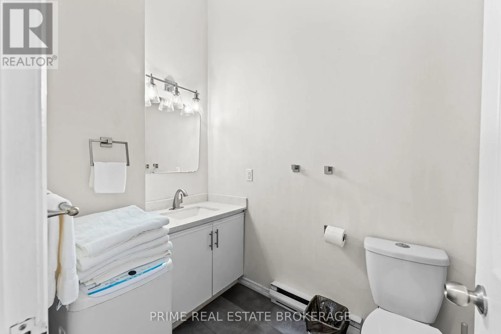 UNIT 4 - 366 RICHMOND STREET, #Unit 4