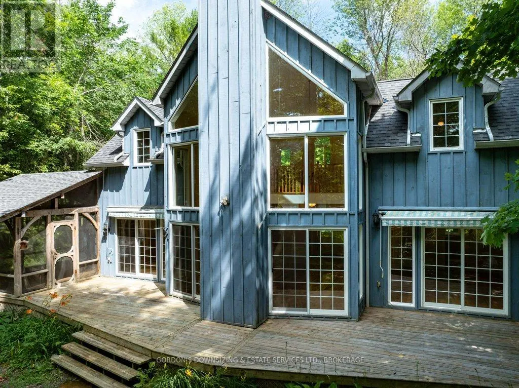 259 MORTON BAY LANE