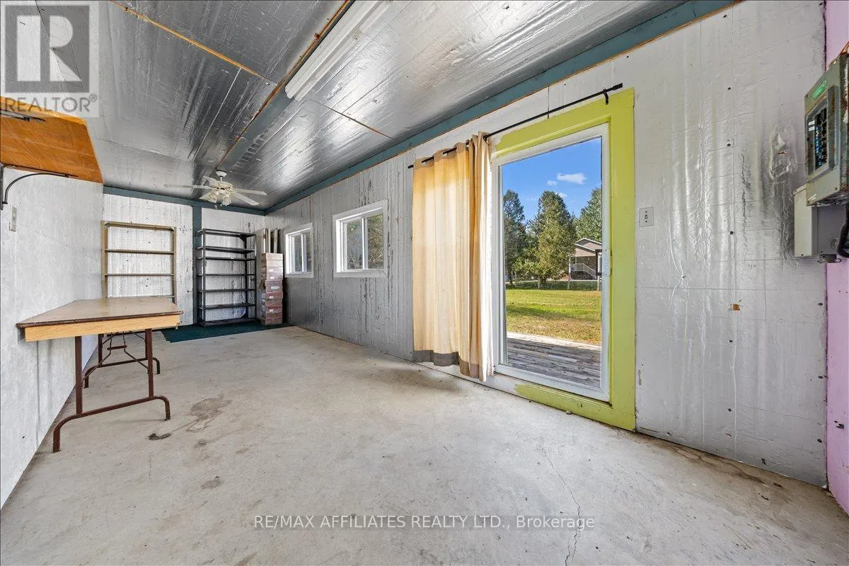 1580 COUNTY 2 ROAD
