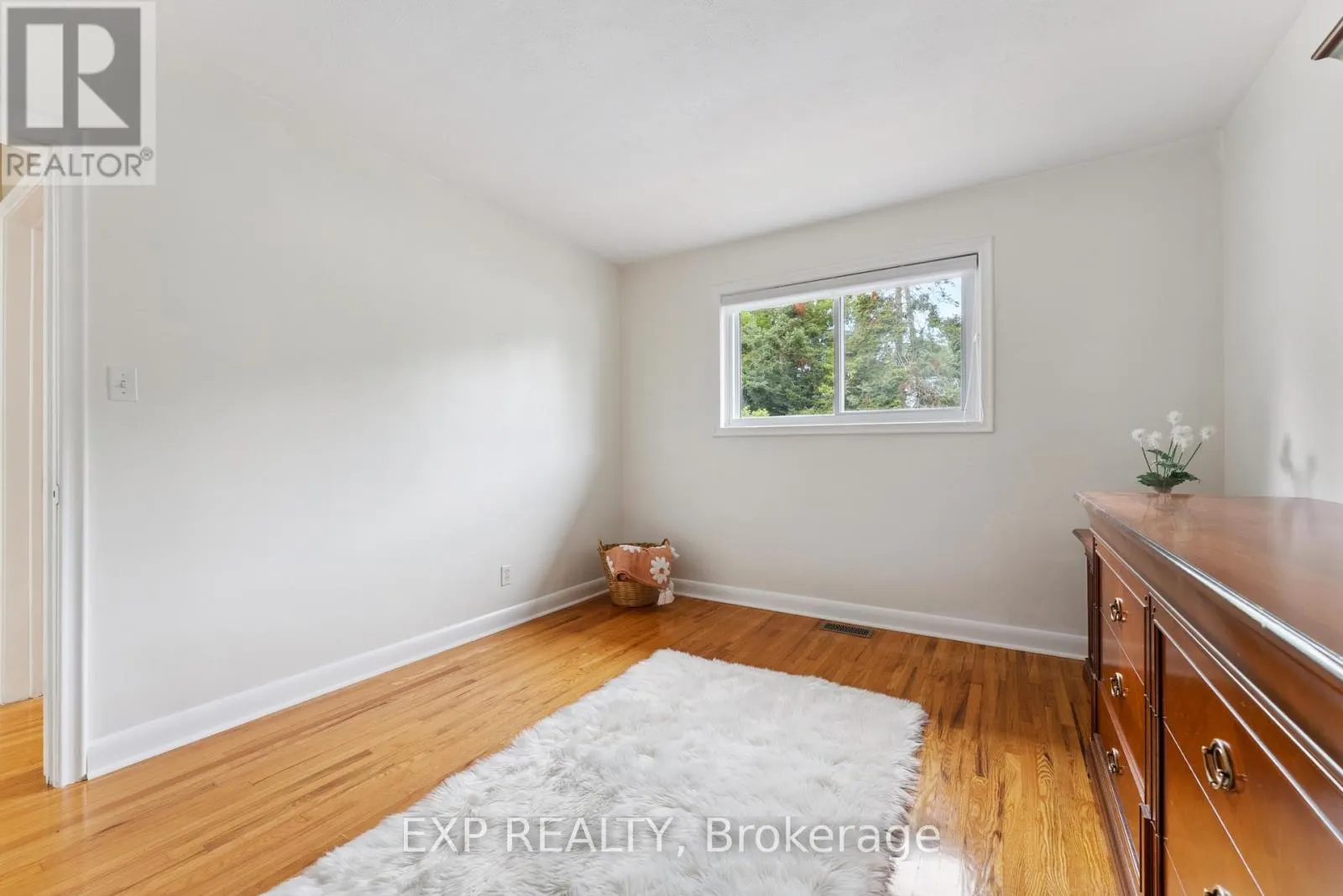 218 FARLEY AVENUE