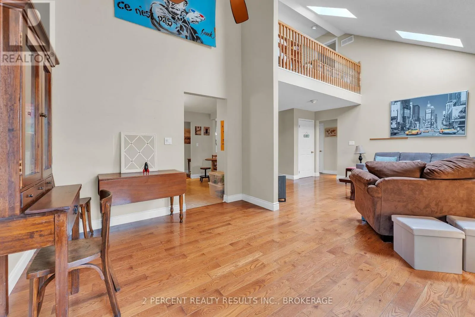 809 MUIRFIELD CRESCENT