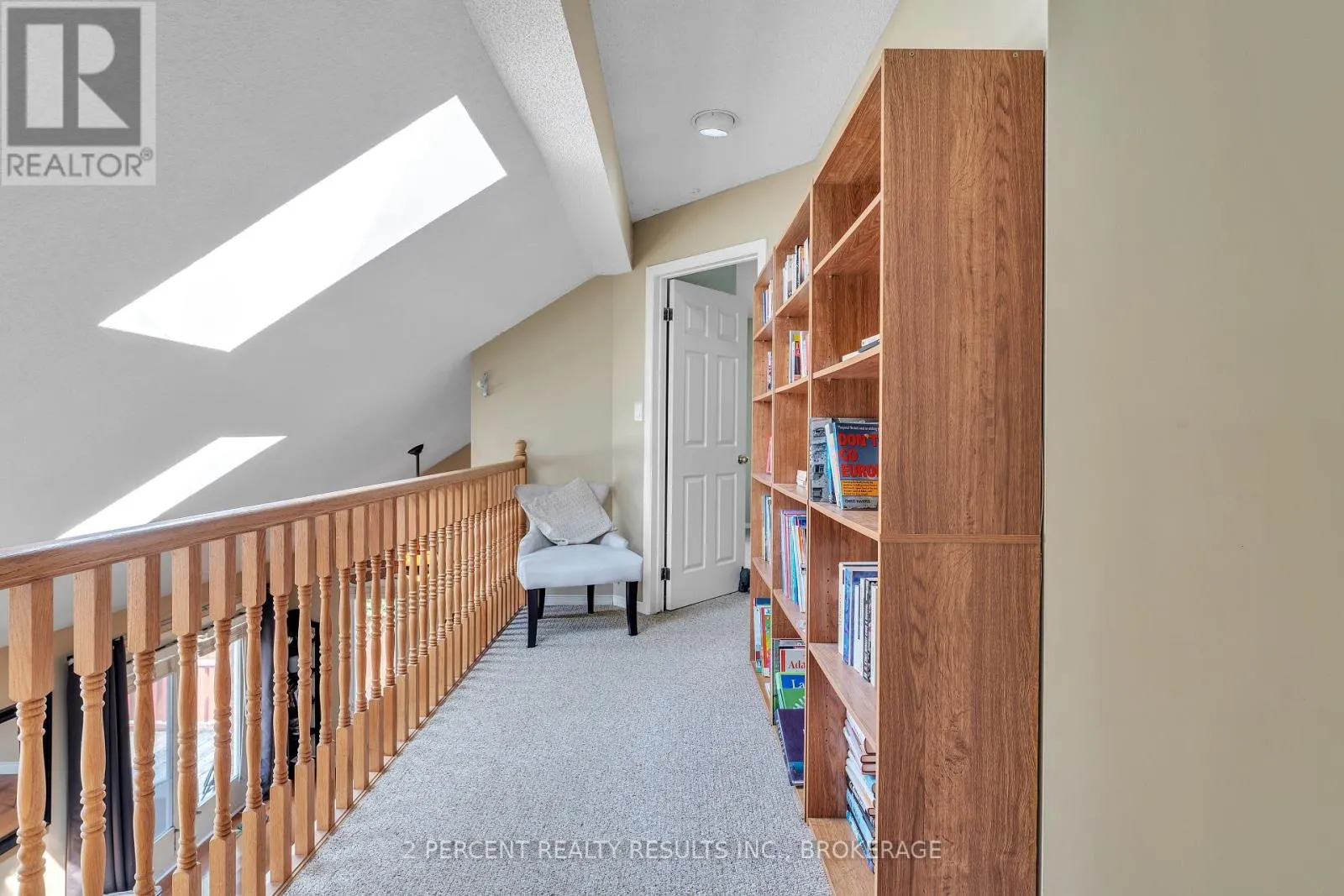 809 MUIRFIELD CRESCENT
