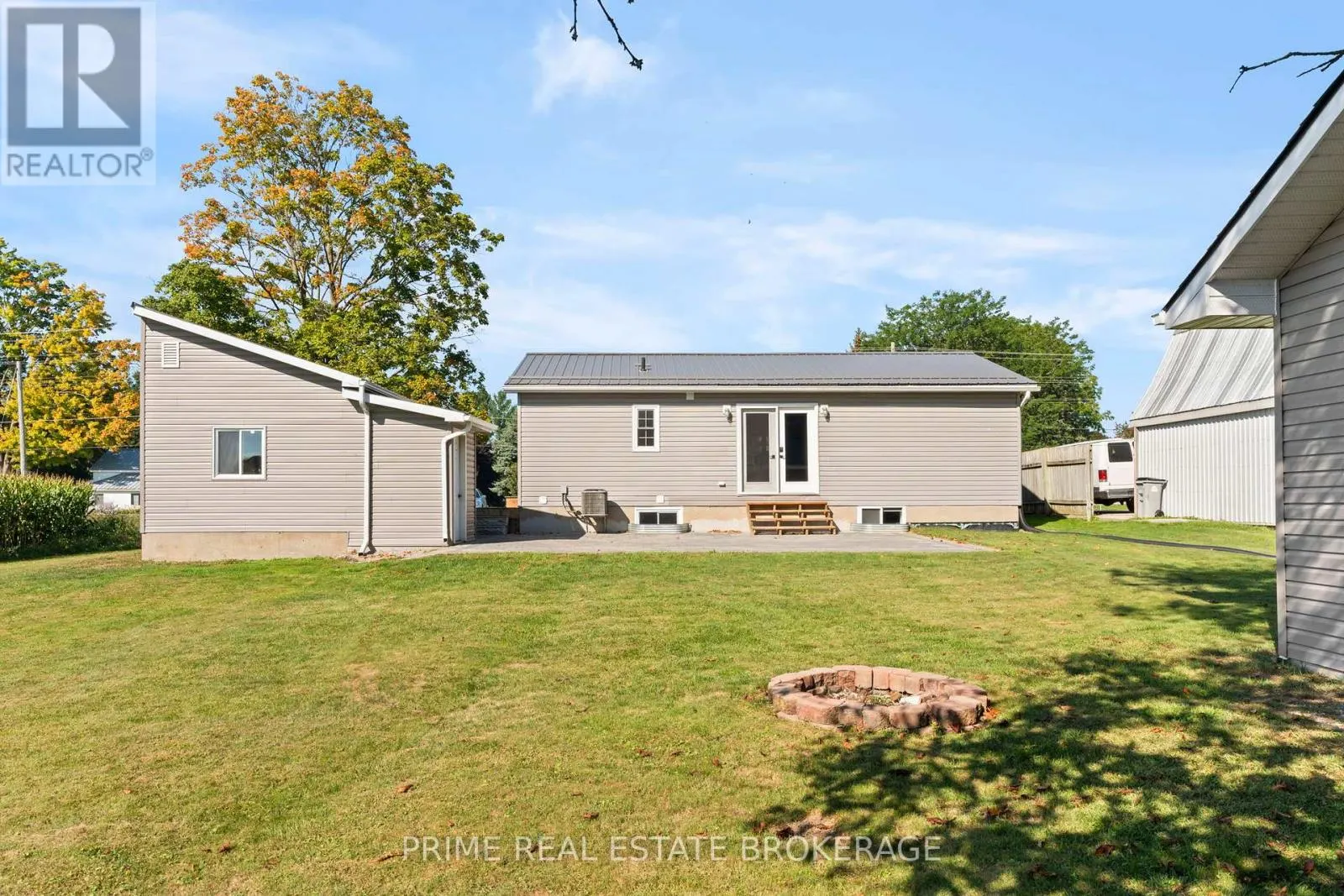28346 CENTRE ROAD