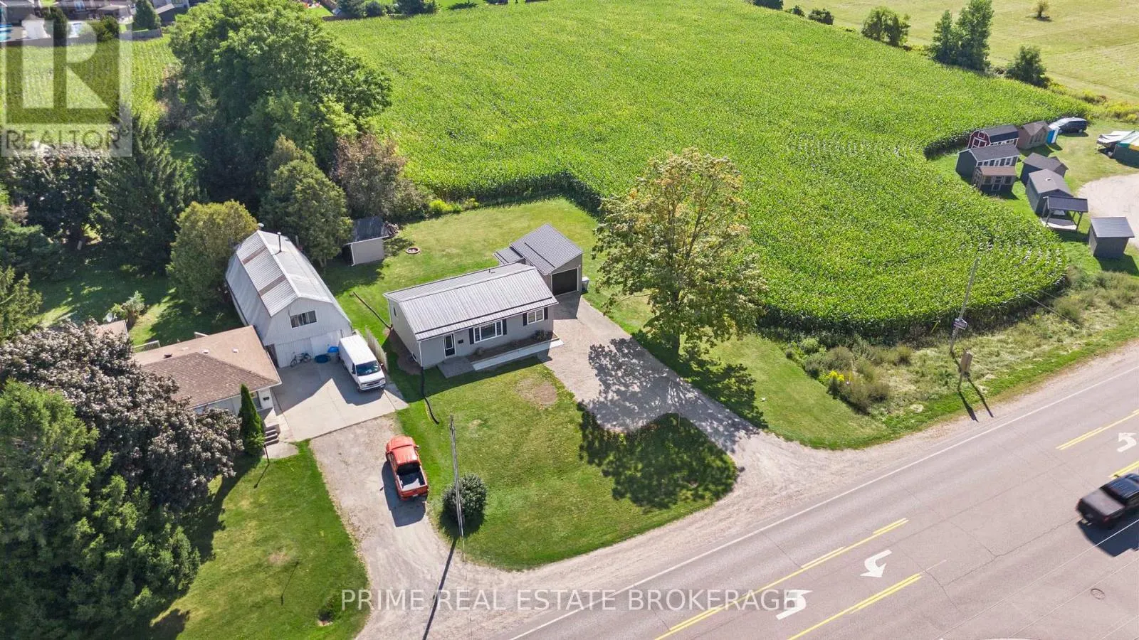 28346 CENTRE ROAD